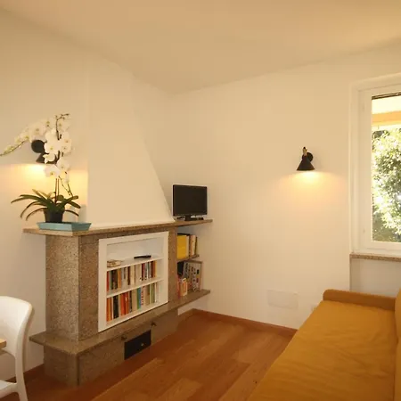 Badalone Apartment
